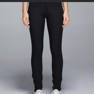 Lululemon everyday pants size 10